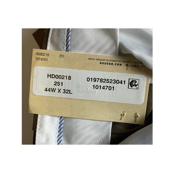 Haggar Men's Khaki Repreve Stria Flat Front No Cuff Dress Pants Size 44X32 - Picture 7 of 8